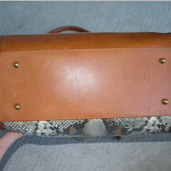 Brahmin - Snake skin Tan purse